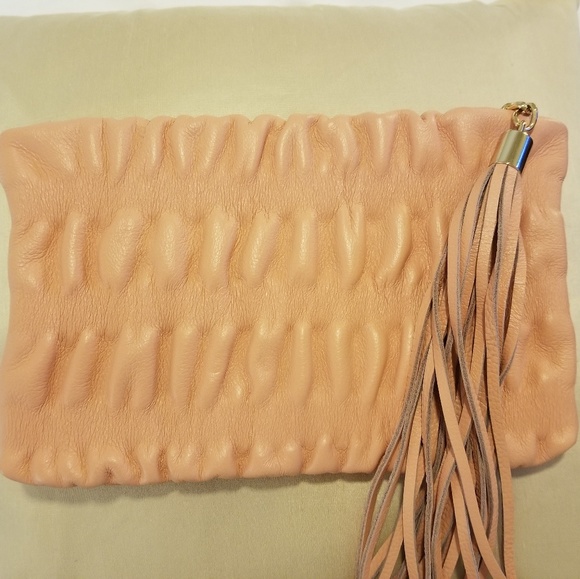 NWOT  Jenny Bird large leather ruched clutch - Picture 1 of 6
